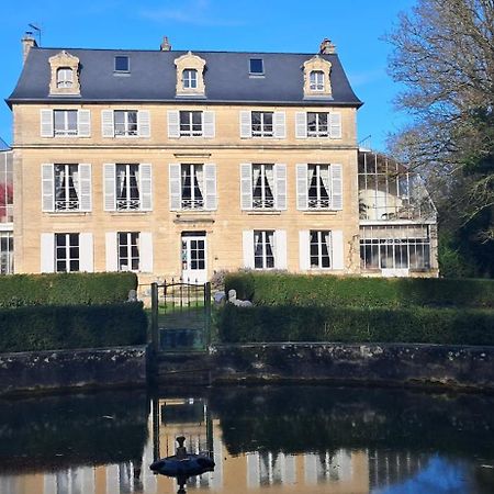 Chambres D'Hotes Chateau De Damigny Saint-Martin-des-Entrées Екстериор снимка